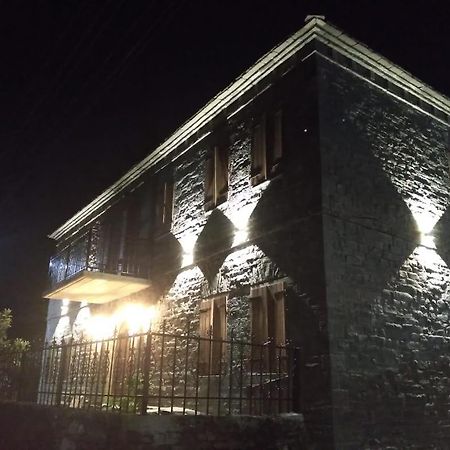 House Of Roses Permet Exterior photo